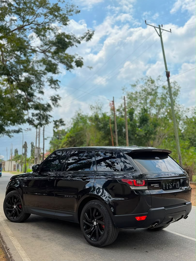 RANGE ROVER thumbnail 2